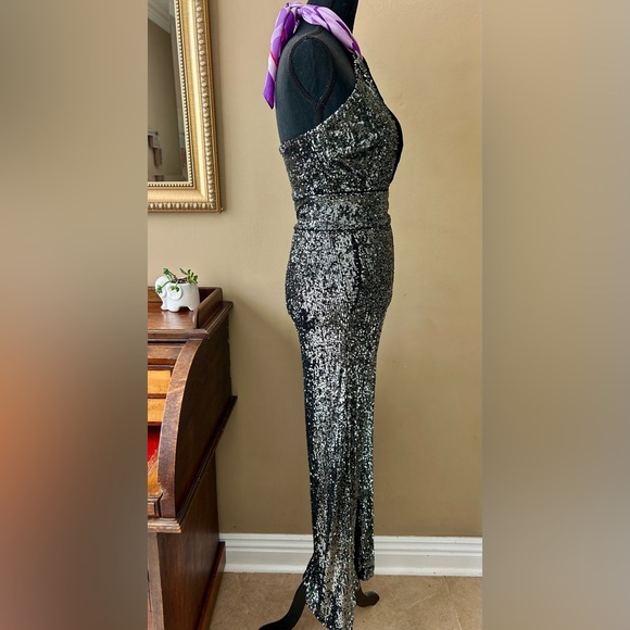 Anthropologie Maeve Carbon Sequin Jumpsuit Wide Leg Halter Neck Size 2 NWT - Picture 12 of 16